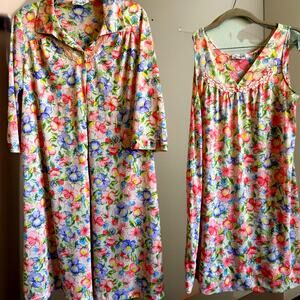 Vtg 60s floral Nightgown Robe Housecoat Set Vanity Fair grandma fairy RARE S-M